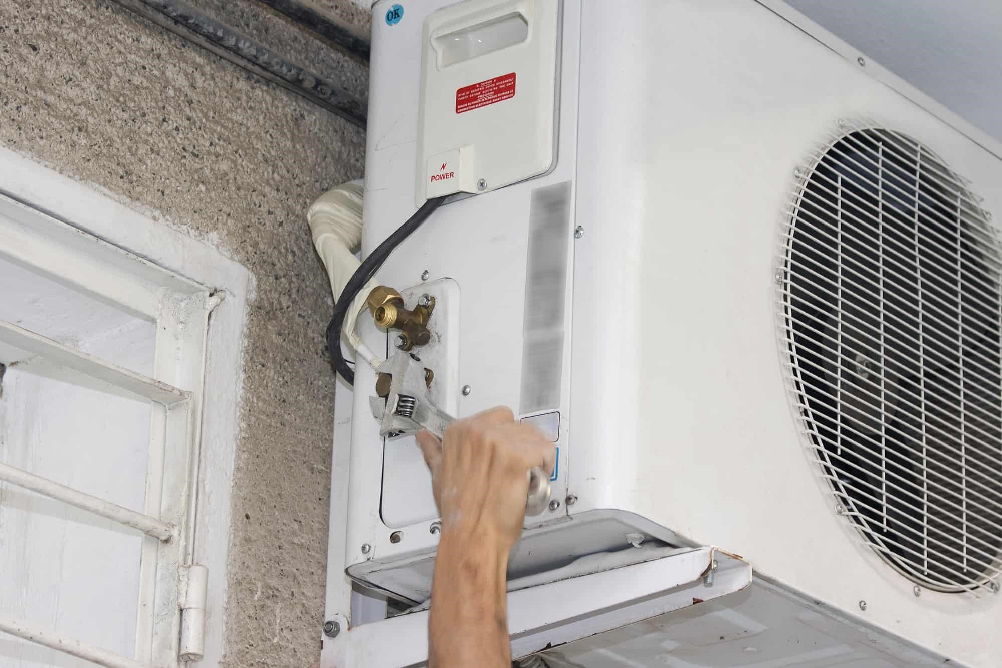 Heating Air Conditioning And Refrigeration Mechanics And Installers Salary